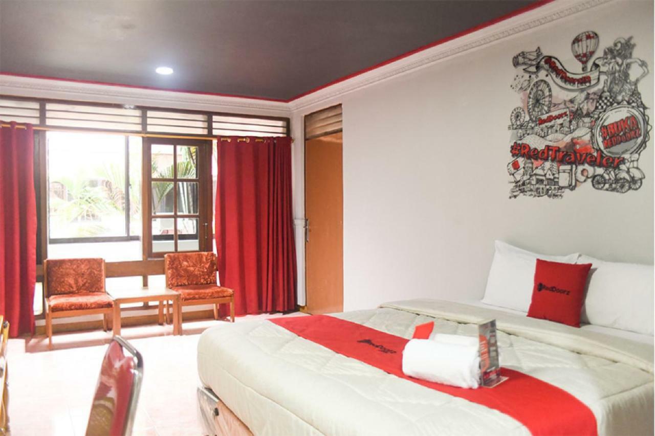 Reddoorz Plus Near Rscm Jakarta Exterior photo